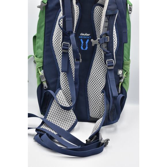 Deuter Trail 24 SL Hiking Backpack GREEN - Picture 10 of 11